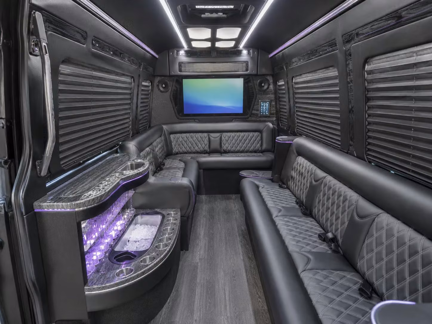 airport transfers and multi day business travel shuttles in st louis
