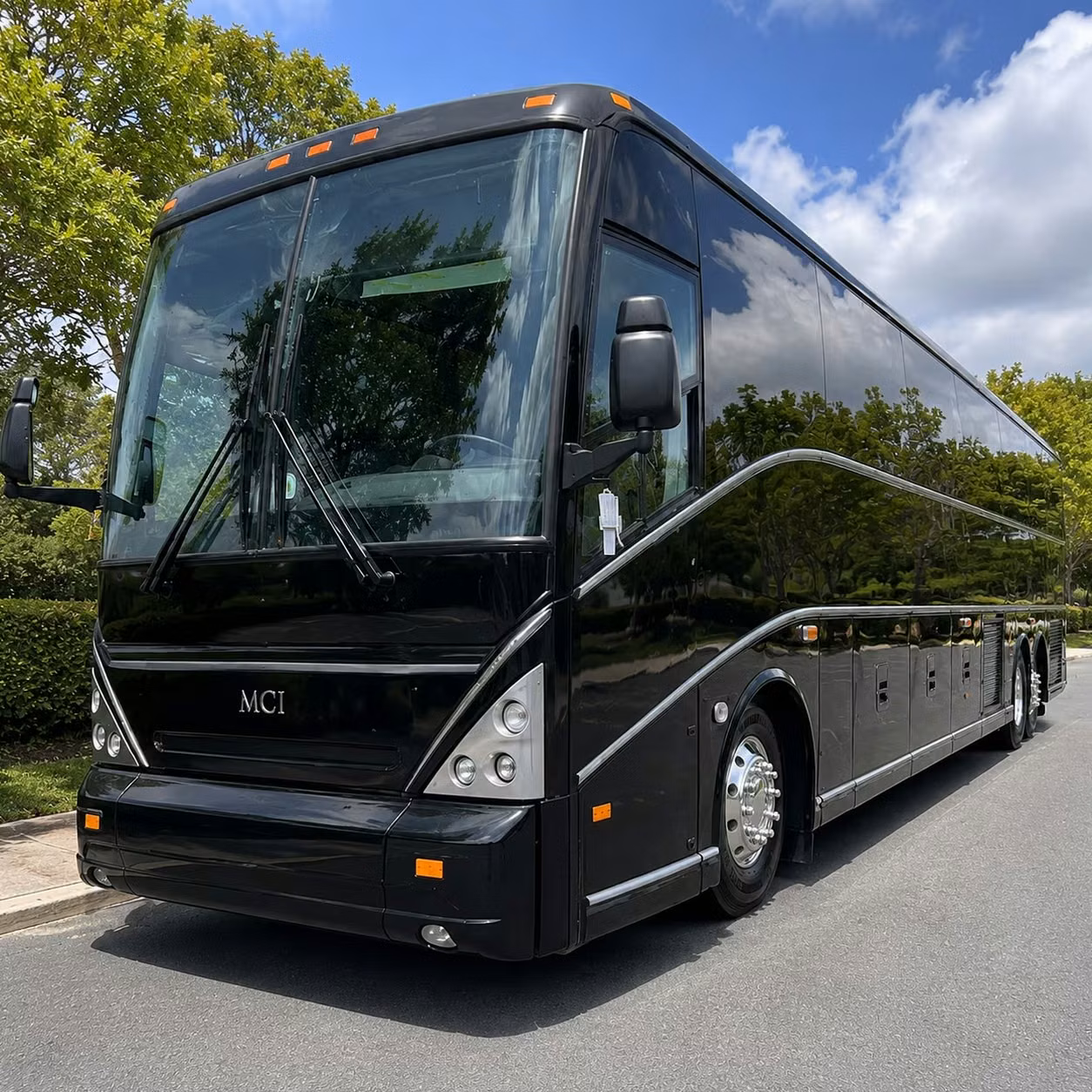 charter bus rentals for cardinals and blues games in st louis