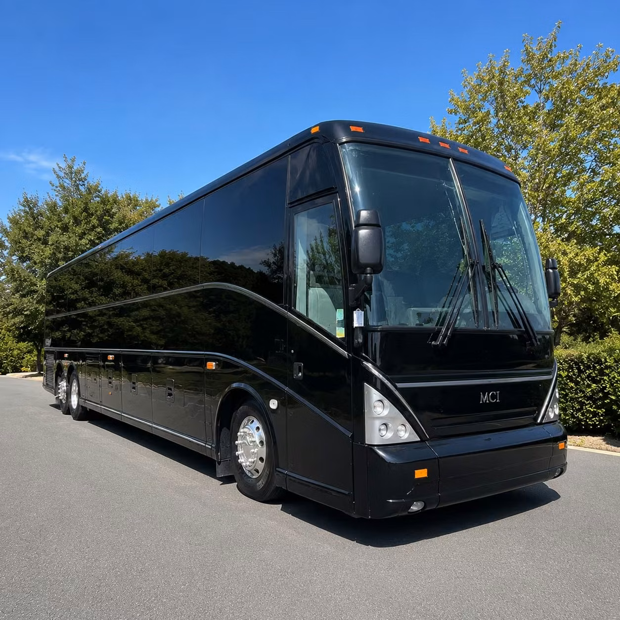 corporate event shuttle bus services in st louis