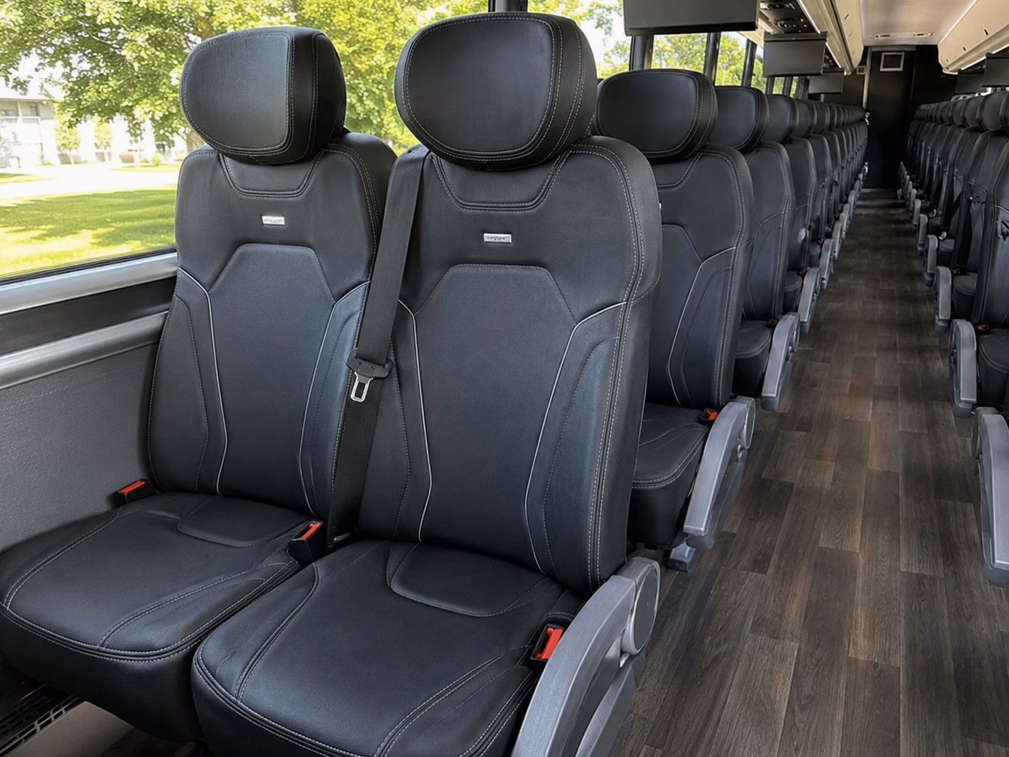 how the day of the week changes what a bus costs in st louis missouri