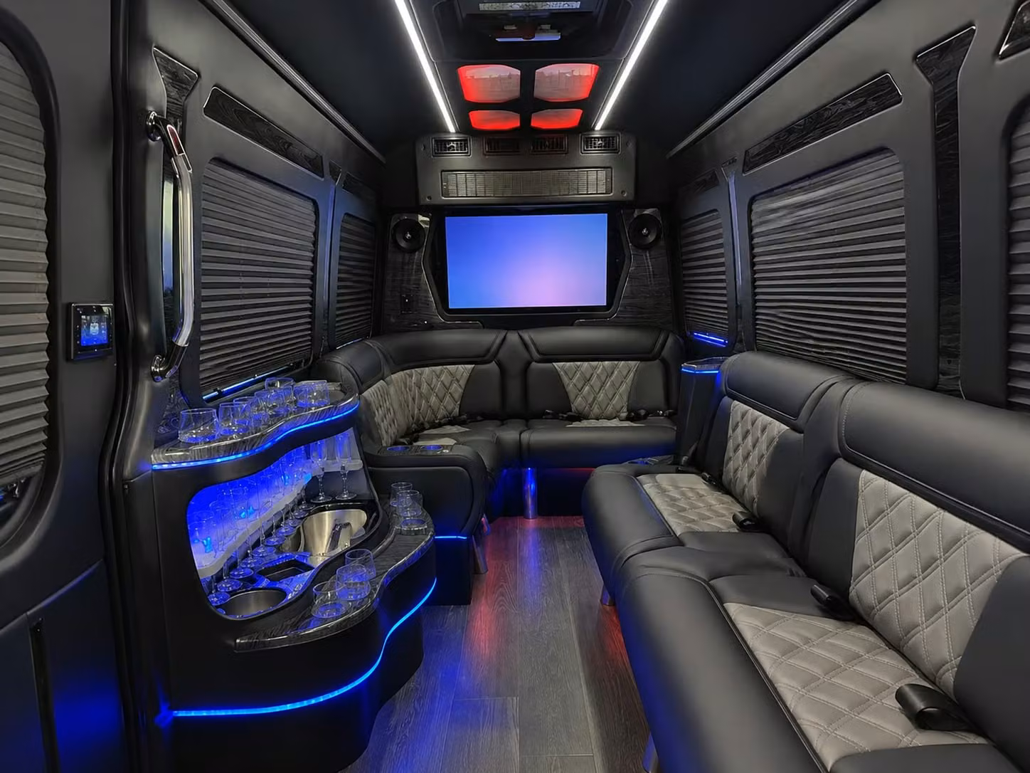 school field trip bus rentals in st louis